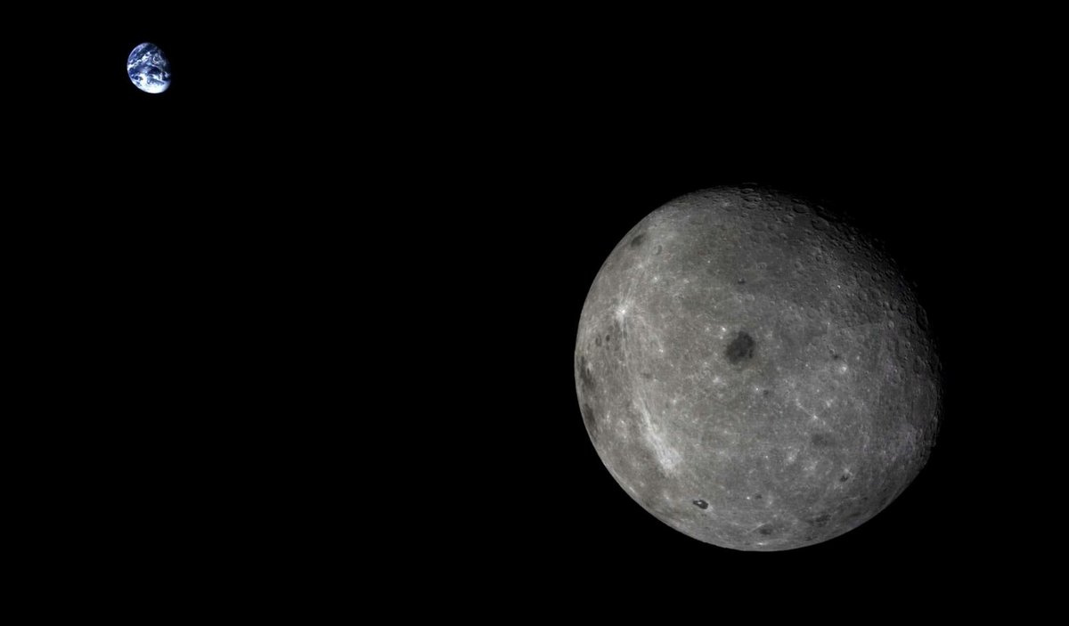 Le duo Terre-Lune comme on a peu l'habitude de le voir, grâce à une photo fantastique de la mission Chang'E 5 TI en 2014. Crédits CNSA/CLEP