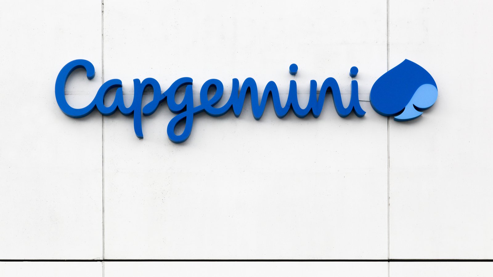 Capgemini n'est pas d'accord avec la direction que prend l'Europe sur l'IA © ricochet64 / Shutterstock.com