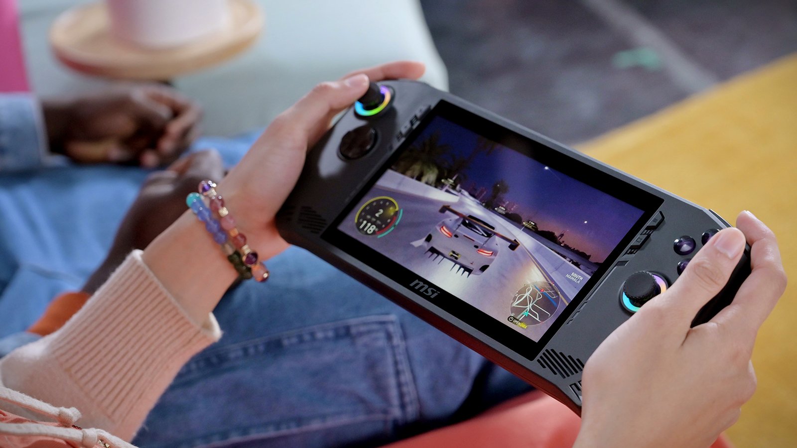 Un bel écran tactile IPS de 7 pouces en Full HD ©MSI