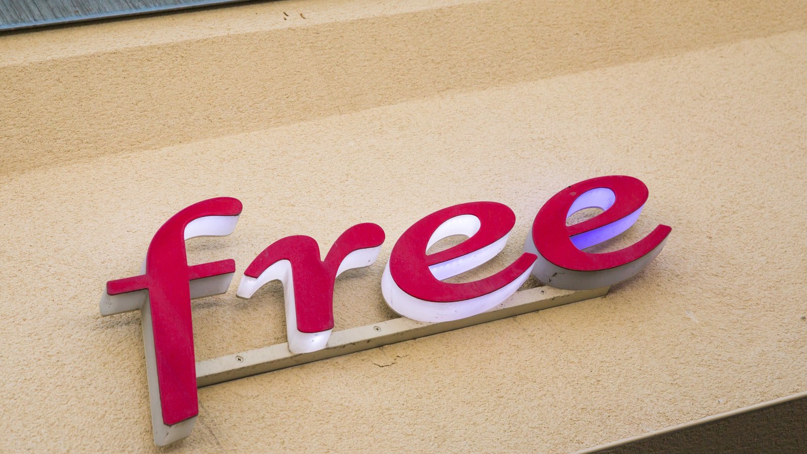 © pixinoo / Shutterstock.com