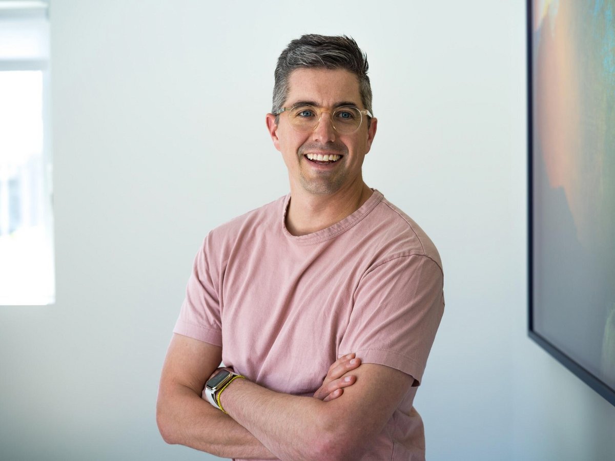 Changement de gouvernance chez Threads : Connor Hayes, spécialiste IA, prend la main sur la plateforme. © Axios
