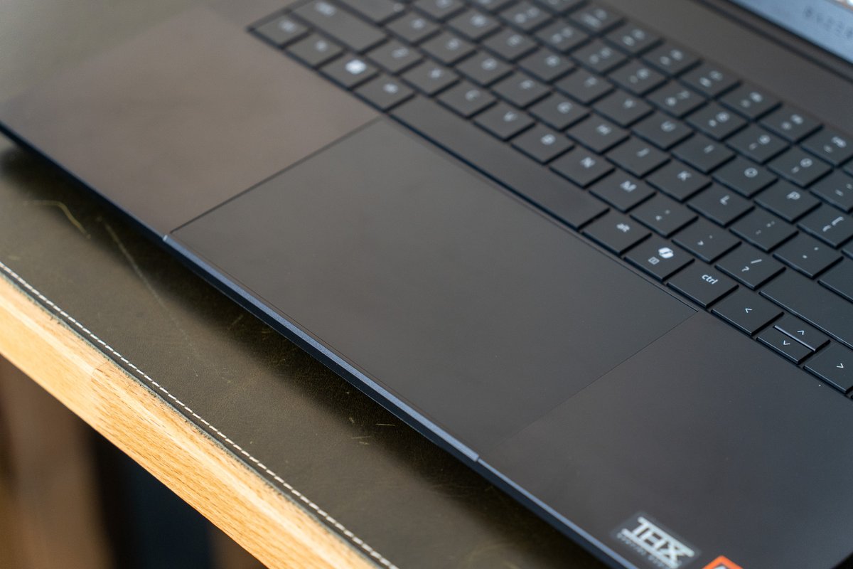 Razer Blade 16 2025
