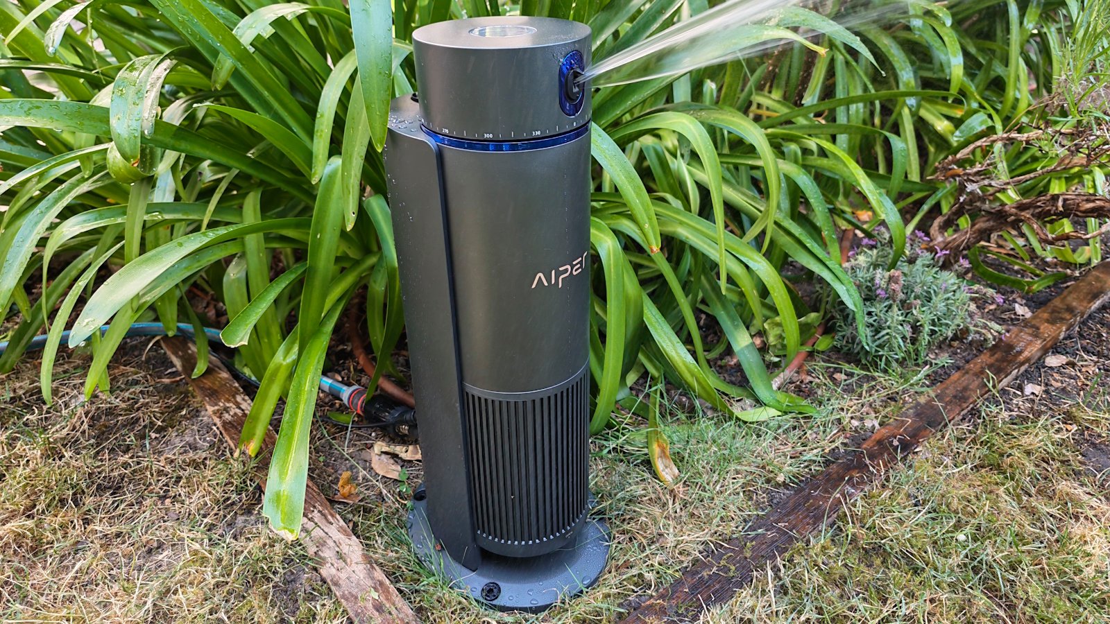 L'arroseur intelligent Aiper IrriSense 2. ©Nicolas Guyot