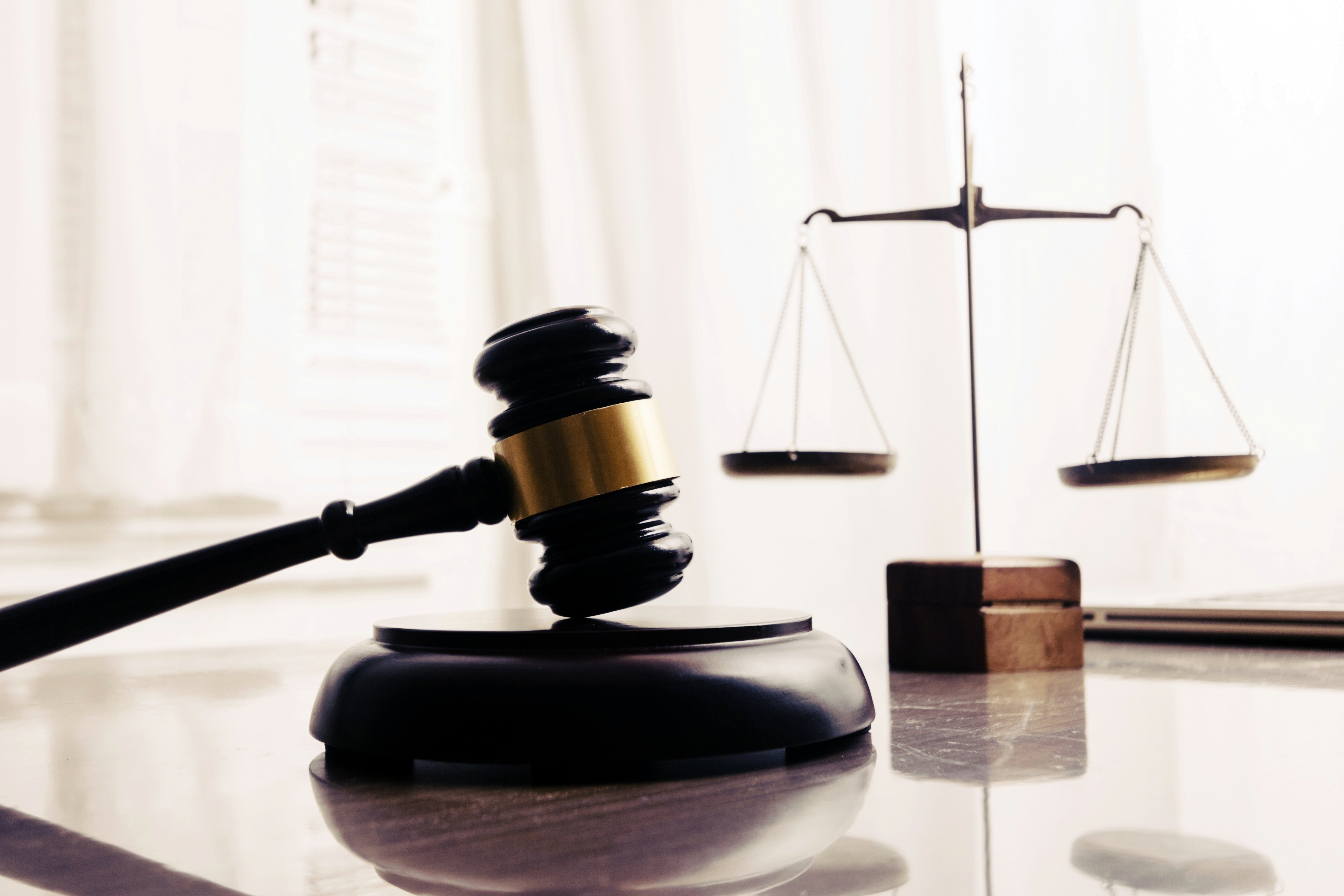 Les dédommagements prévus pourraient mettre un coup d'arrêt aux deux start-up  © lexrvulescu97 / Shutterstock