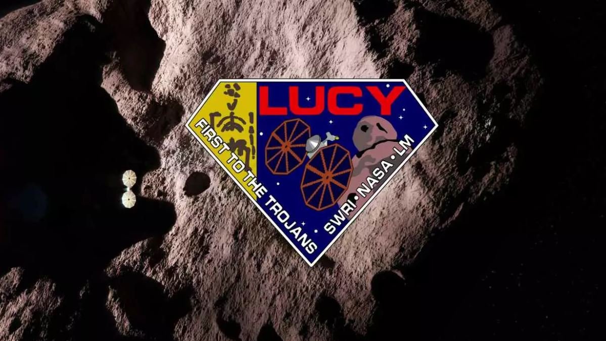 Ecusson de mission de la sonde Lucy. Notez le squelette en haut à gauche. Crédits NASA