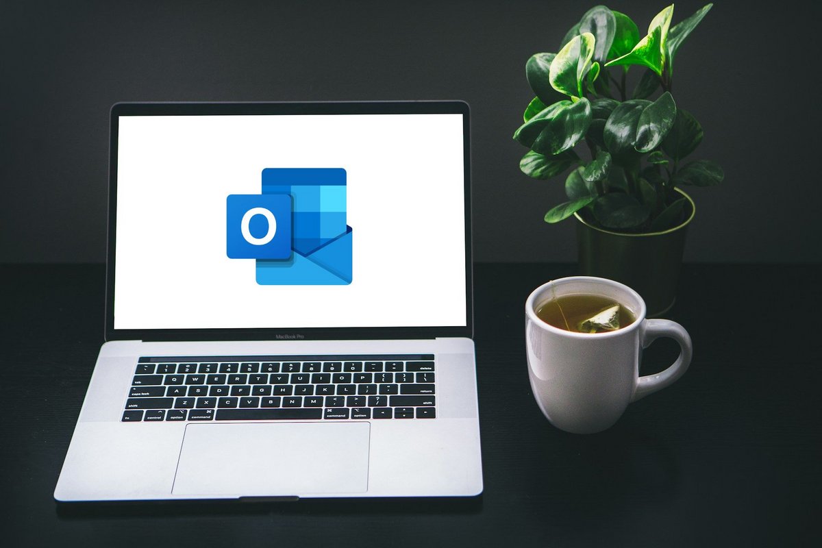 Soyez plus productif avec Outlook © Marcin Skalij / Unsplash