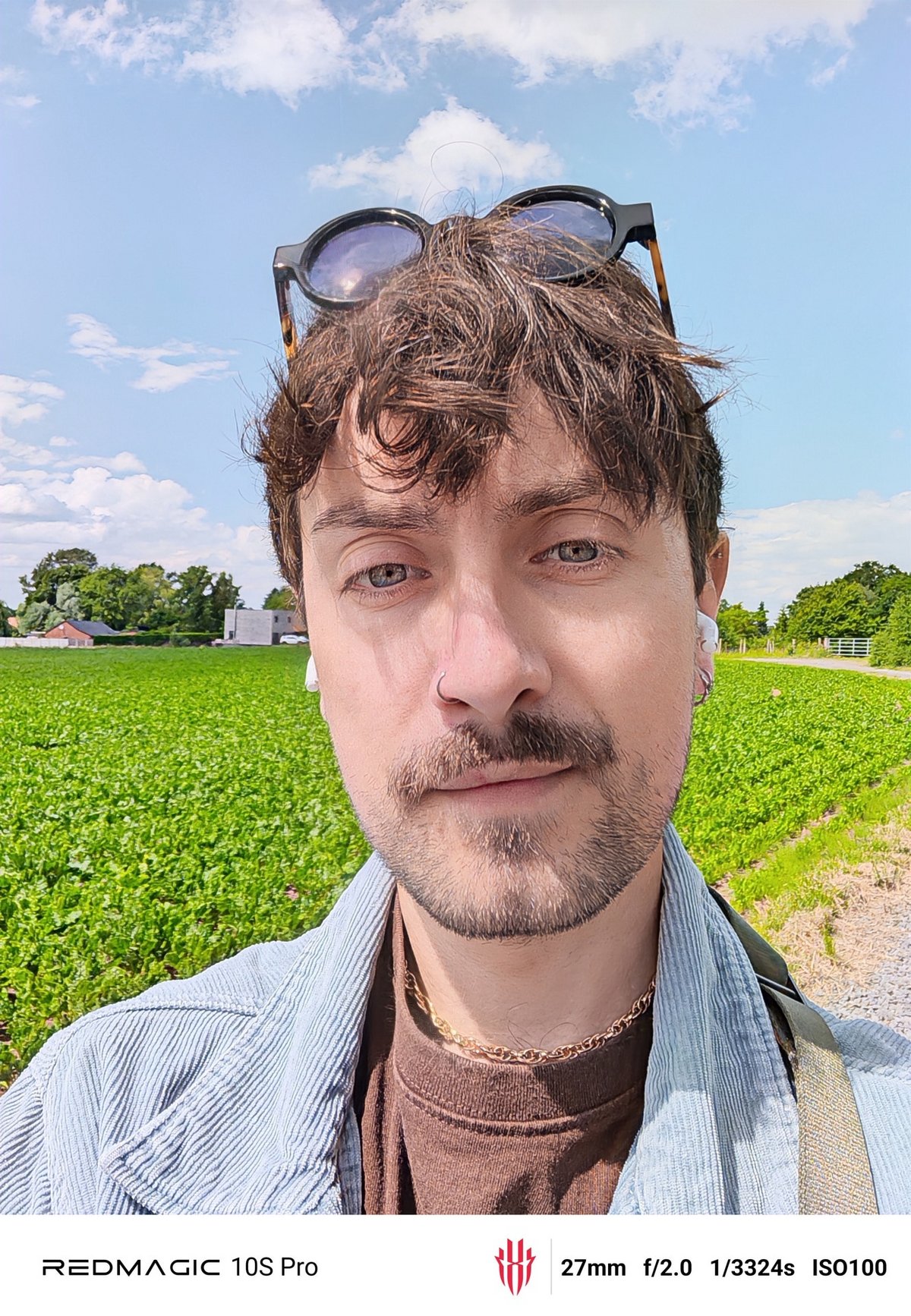 REDMAGIC 10s Pro portrait