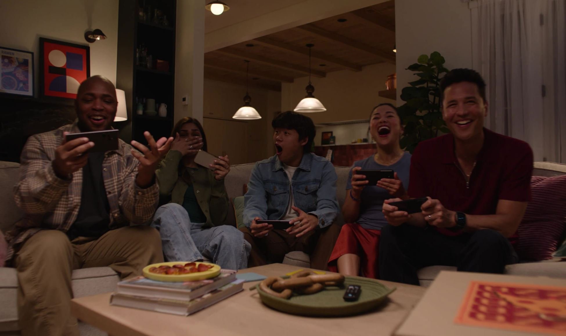 Avec GameNight, le smartphone devient manette de jeu. ©Amazon