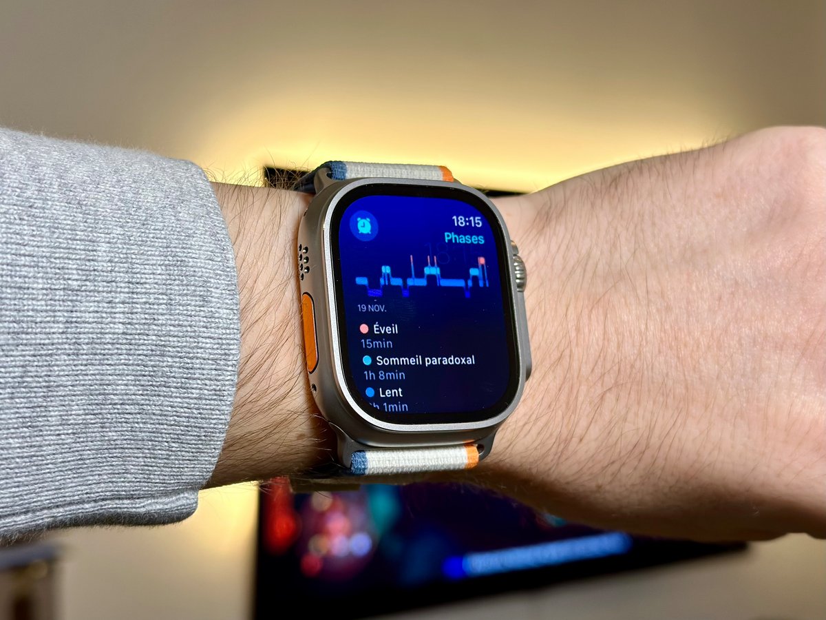 Une Apple Watch Ultra 2 © Mathieu Grumiaux pour Clubic