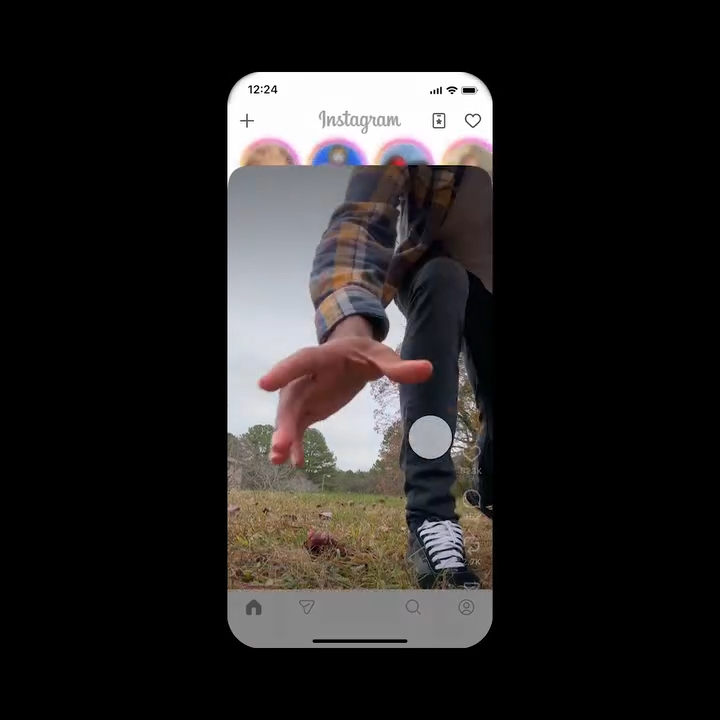 Un swipe et... © Adam Mosseri/Meta