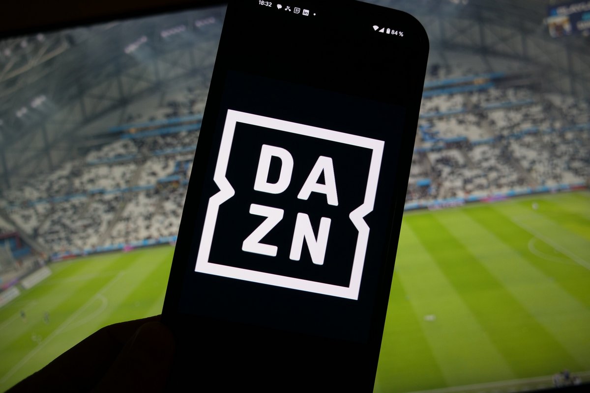 DAZN avec le Stade Vélodrome en fond