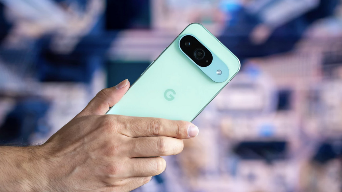 Vous hésitez sur le Google Pixel 9 ? Cette offre à -26 % pourrait bien vous convaincre © Clubic