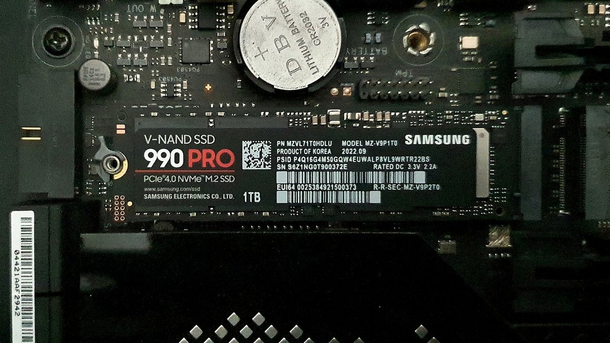 Le SSD est installé sur notre carte mère de test © Nerces