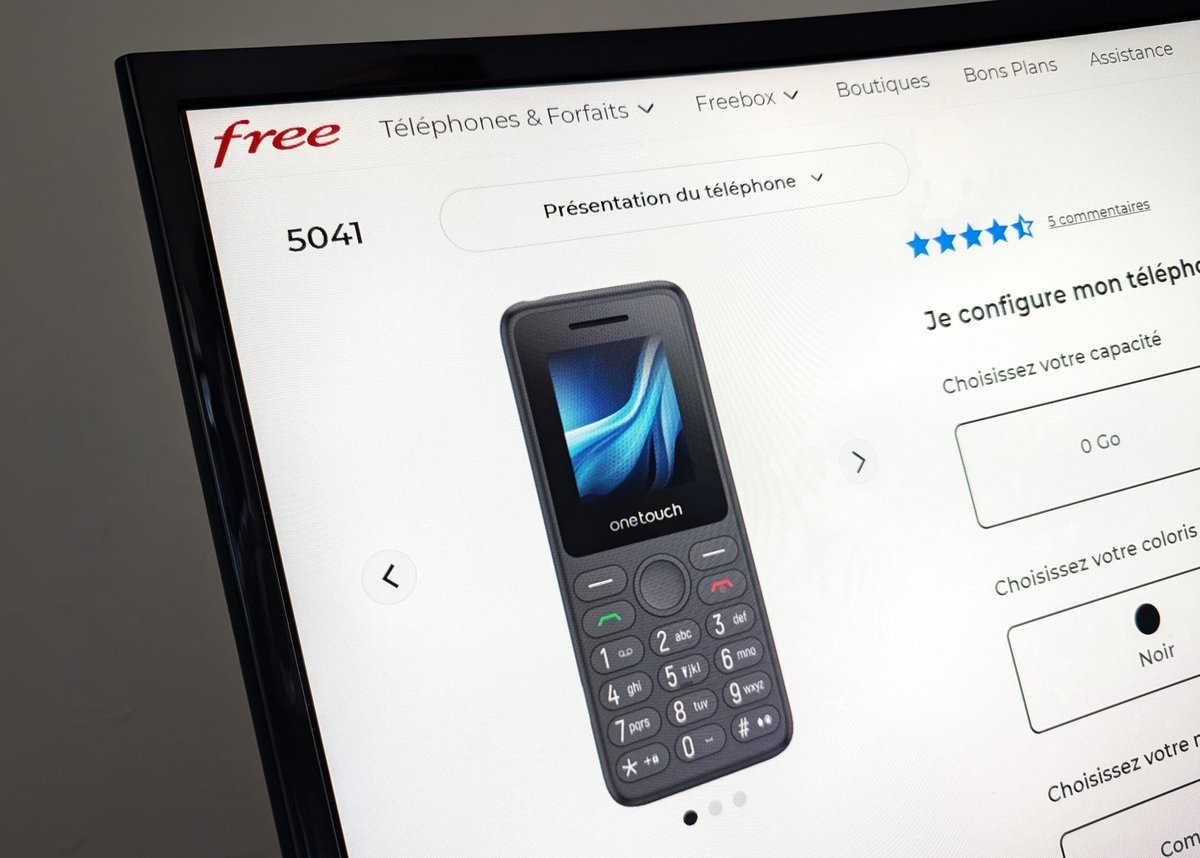 Free Mobile veut rendre accessible l'accès au téléphone, en commercialisant le TCL 5041 © Alexandre Boero / Clubic