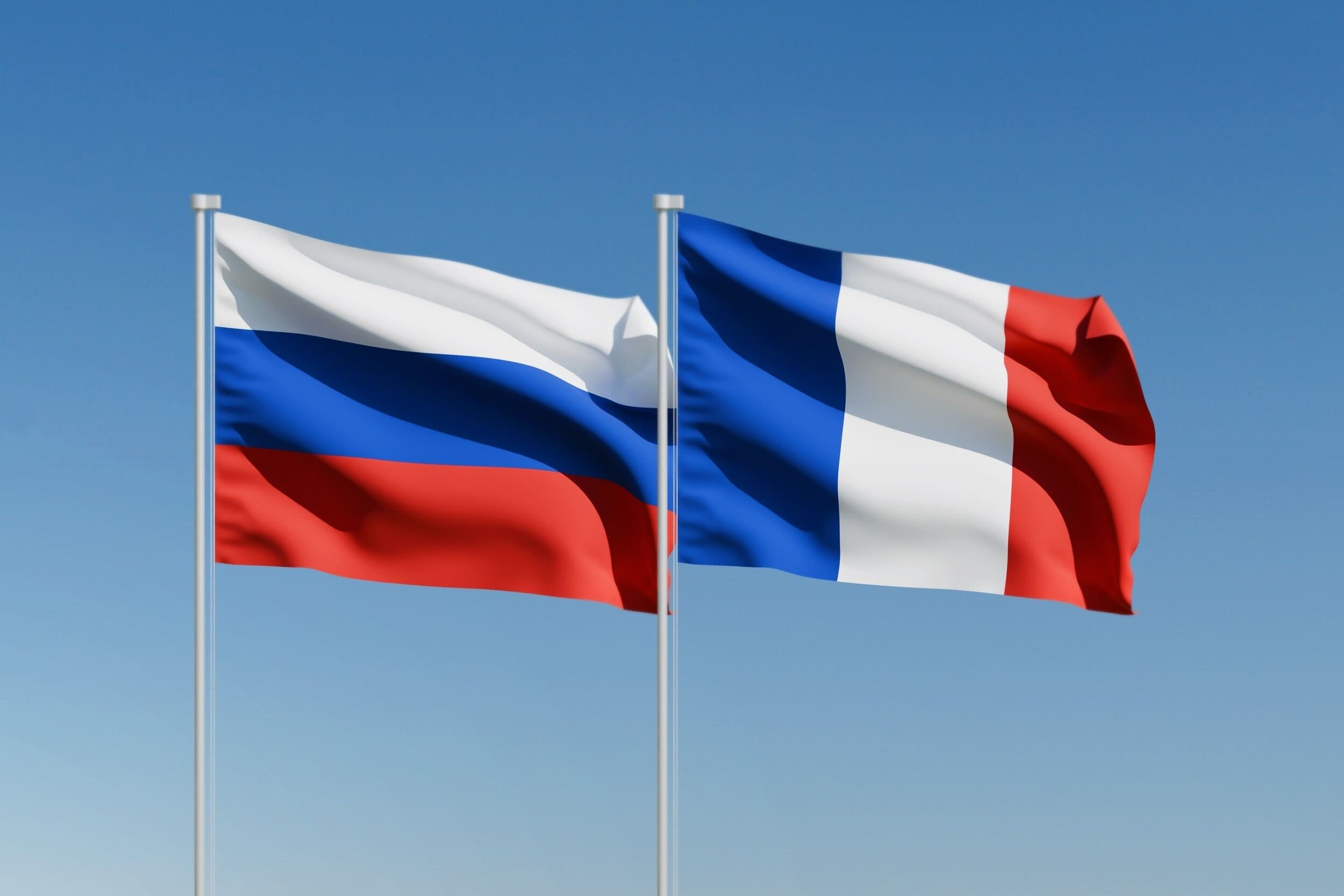 L'ARCOM demande aux FAI et aux moteurs de recherche de bloquer 35 sites russes sanctionnés. © Zafer Kurt / Shutterstock