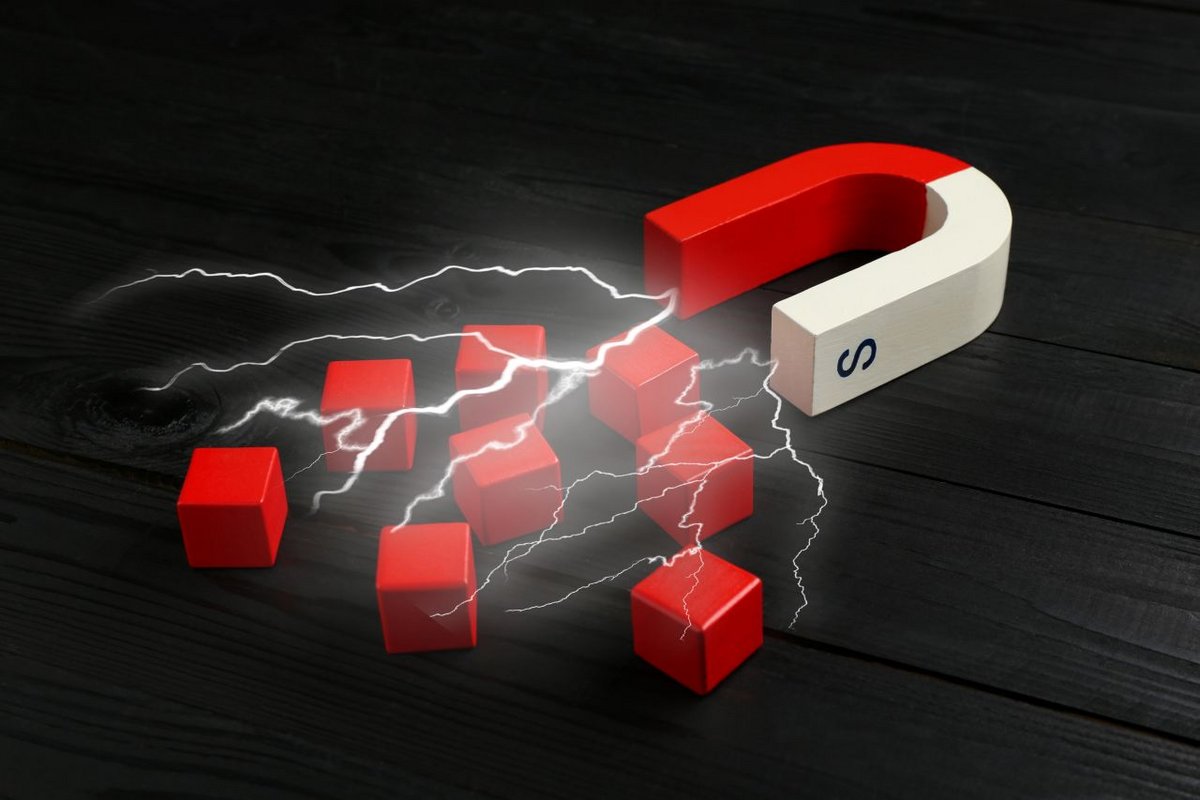 Pour Harold Ruiz, professeur à l'université de Leicester et auteur principal de l'étude, « Cette étude démontre que des dispositifs d’invisibilité pratiques et réalisables pour des géométries complexes sont à portée de main » - ©New Africa / Shutterstock