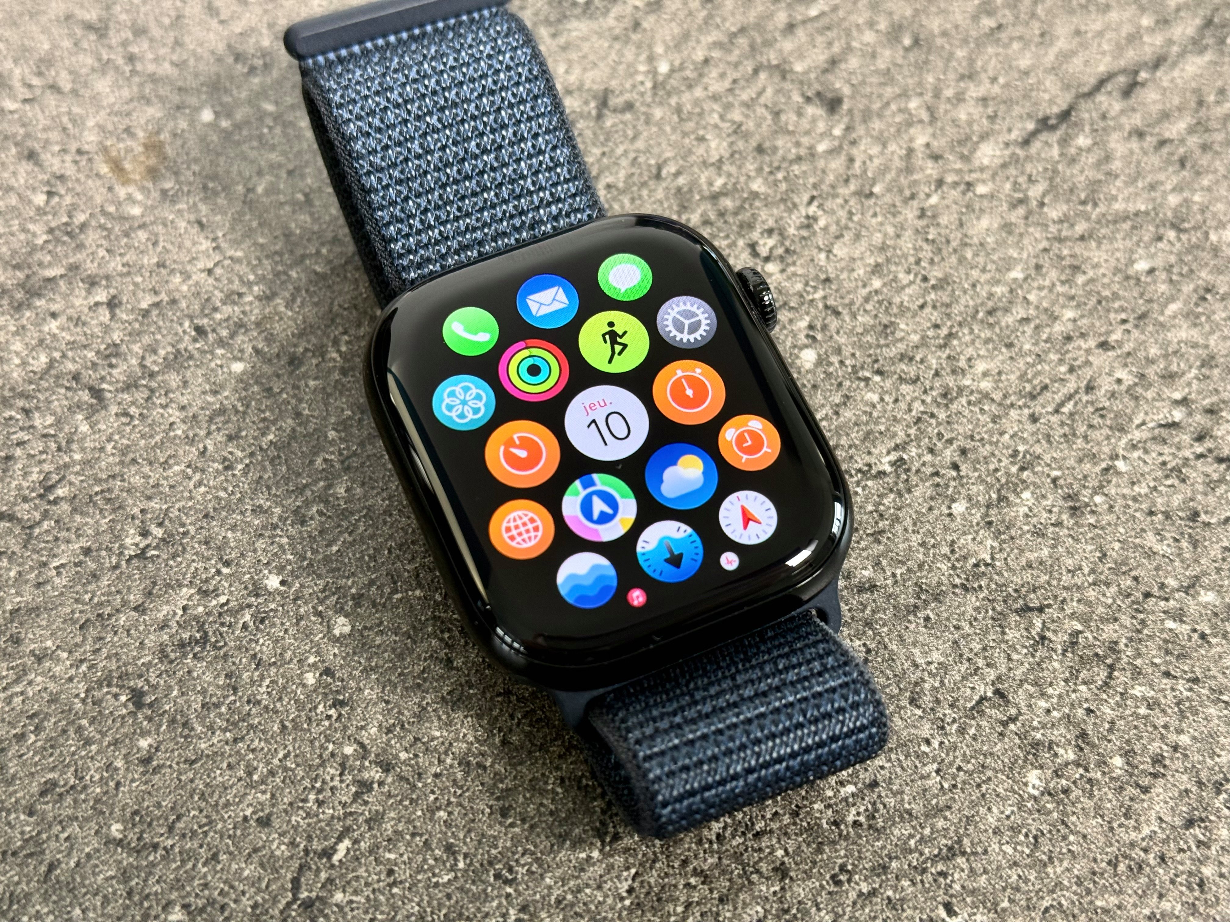 L'Apple Watch Series 10 © Mathieu Grumiaux pour Clubic
