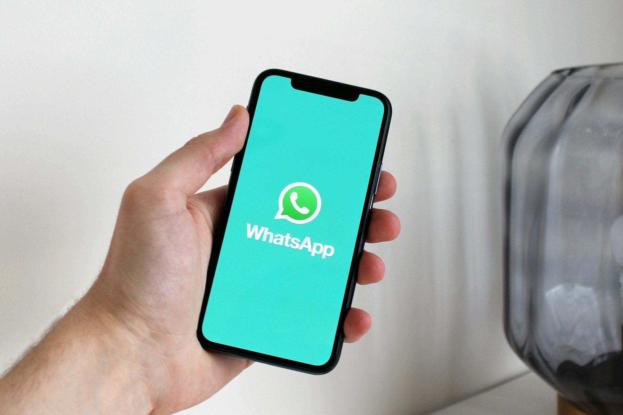 WhatsApp va se doter de nouvelles fonctions d'IA © Anton / Pexels