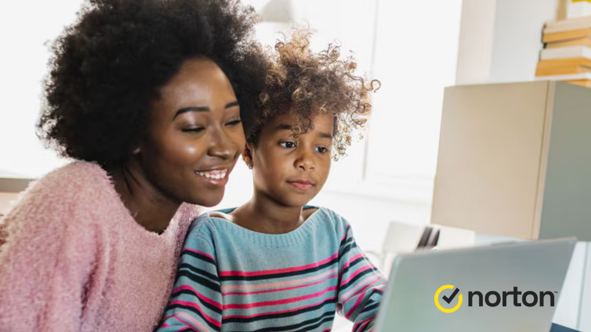 Norton 360 Advanced est pensée pour aider petits et grands à renforcer leur cybersécurité.
