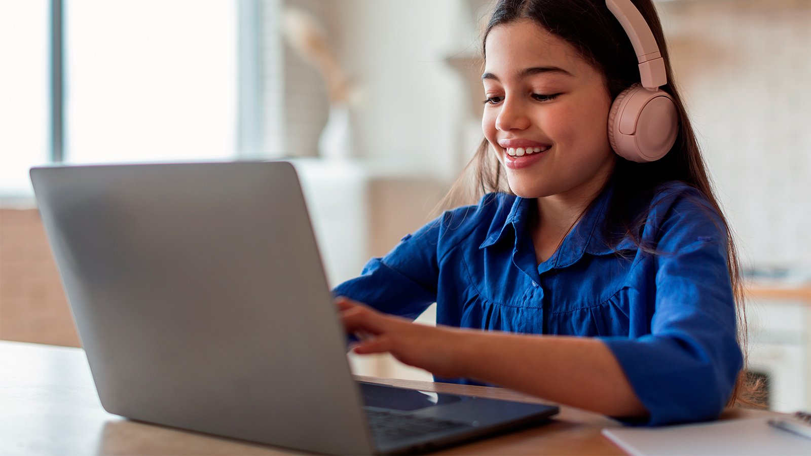 Qustodio propose une approche pédagogique du contrôle parental ©Shutterstock