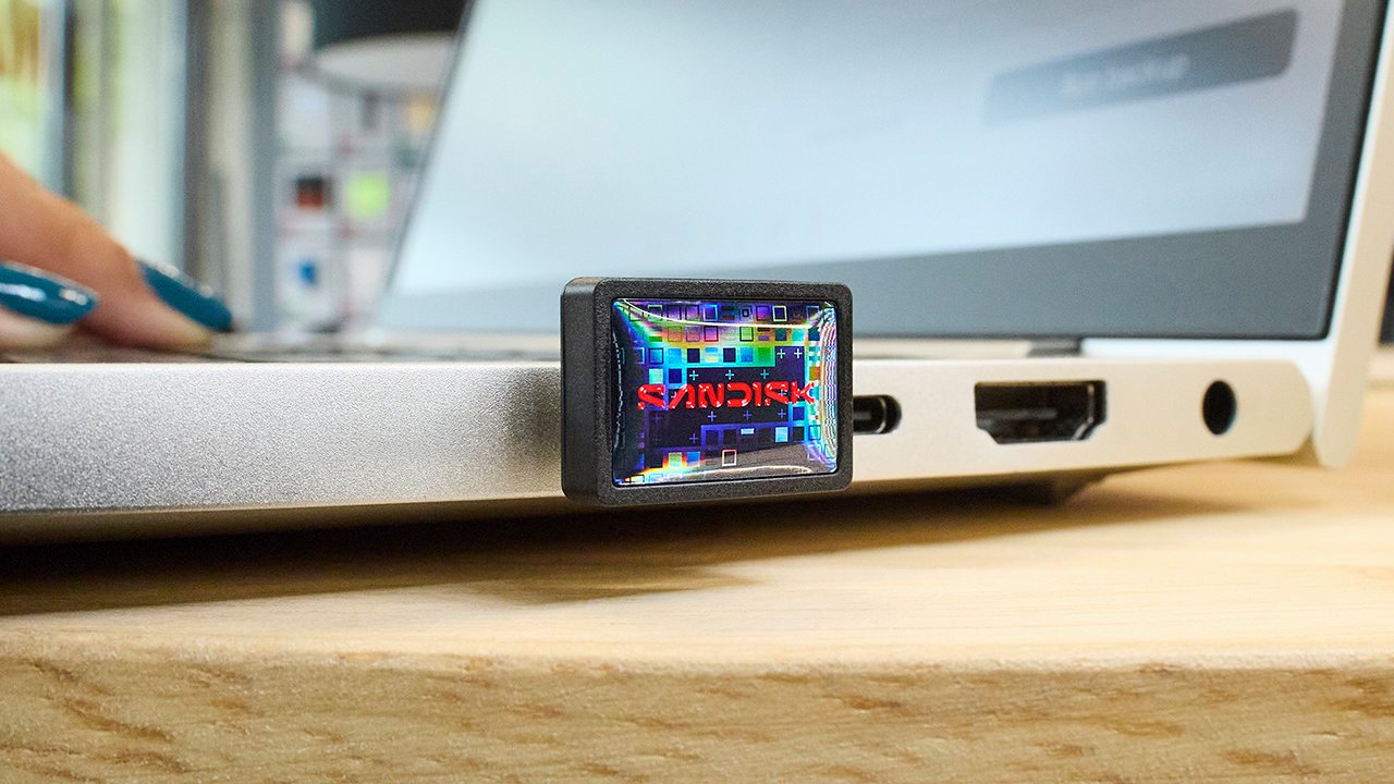 Plus petite la clé USB, plus grande la capacité ! ©Sandisk