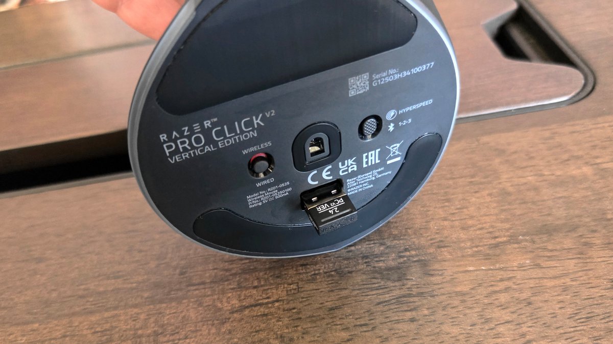 Razer Pro Click V2 Vertical Edition