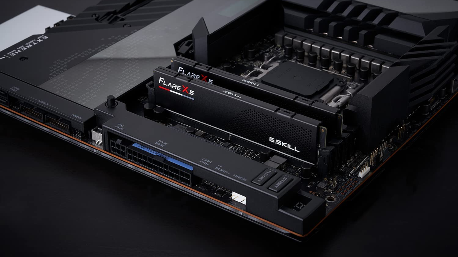 Les barrettes de RAM G.Skill Flare X5