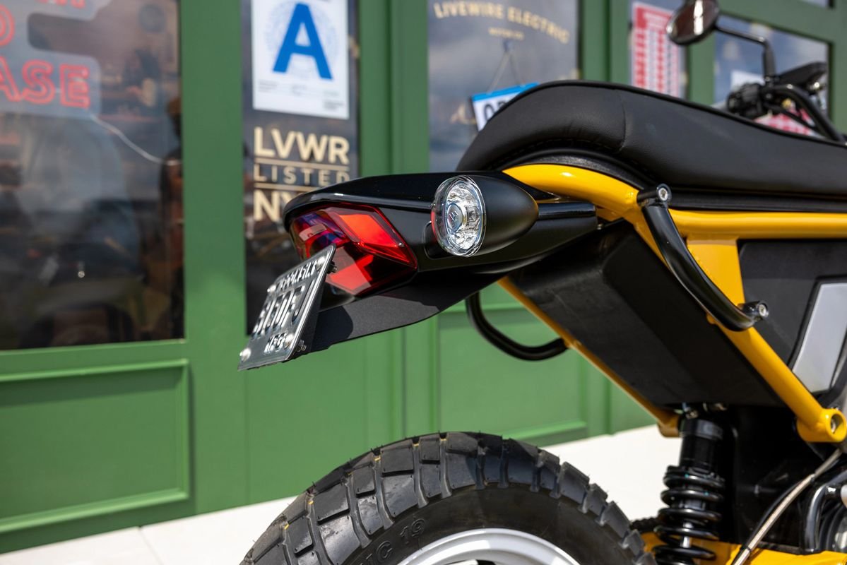 Cette moto possède une hauteur de selle d’environ 76 cm. ©LiveWire