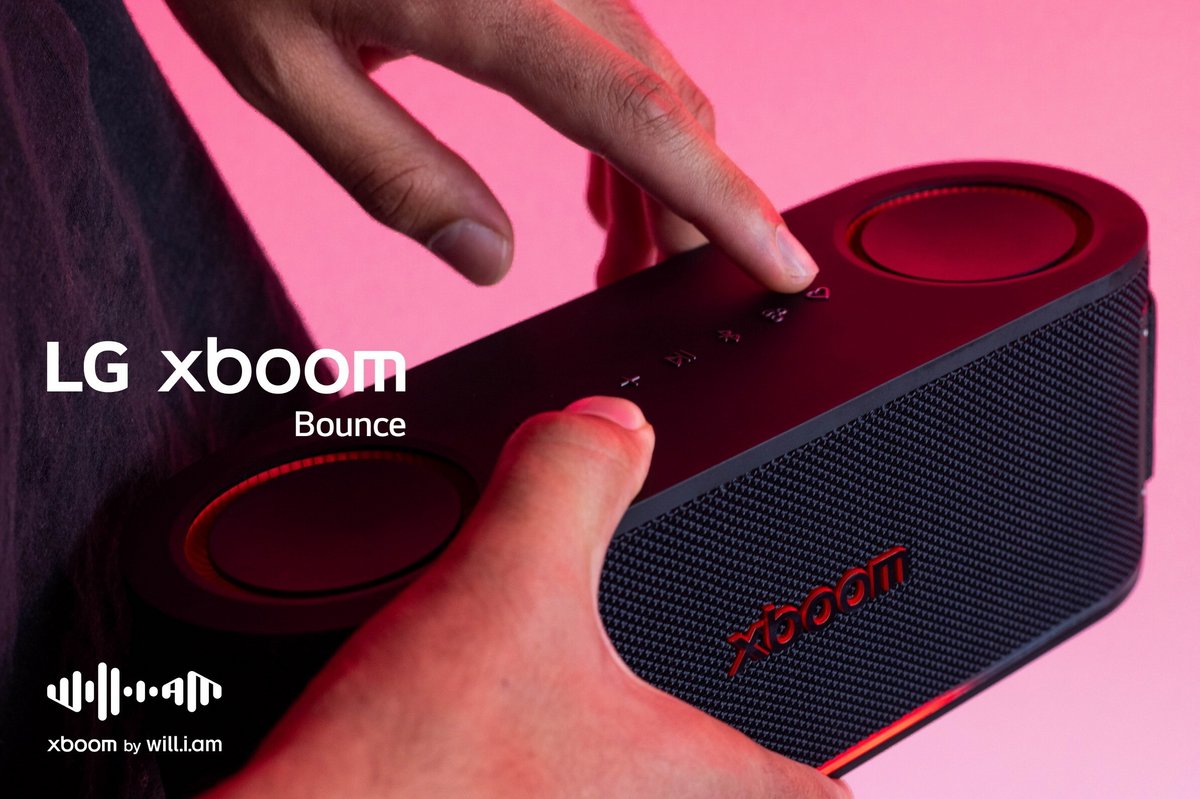 Un peu plus volumineuse et puissante, l'enceinte nomade LG Xboom Bounce tiendra aisément dans un sac ou se transportera de pièce en pièce chez vous. © LG