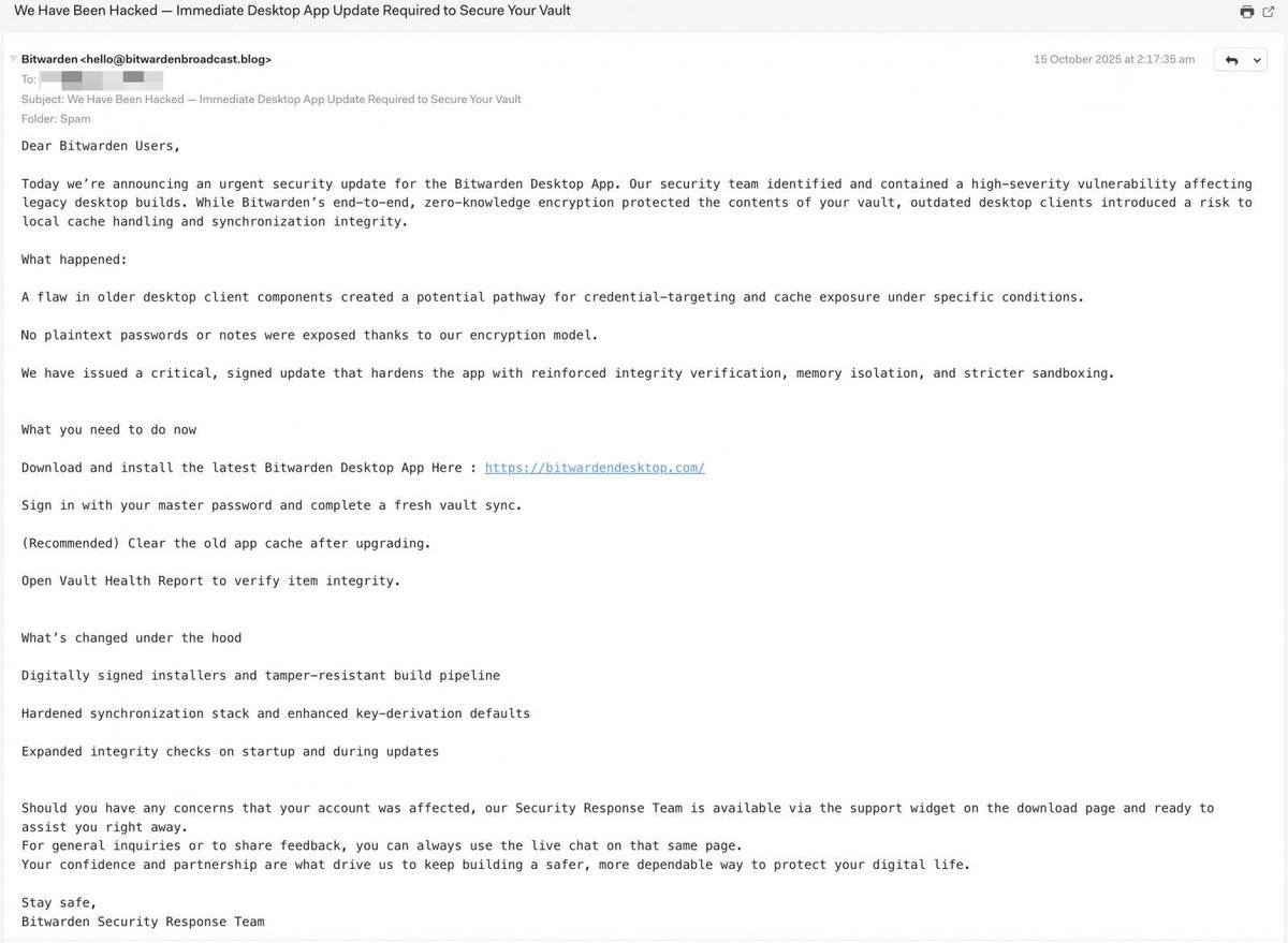 La campagne en cours usurpe les identités de LastPass et Bitwarden pour pousser les abonnés à télécharger une fausse mise à jour des gestionnaires, qui permet ensuite aux hackers de prendre le contrôle du PC. © BleepingComputer