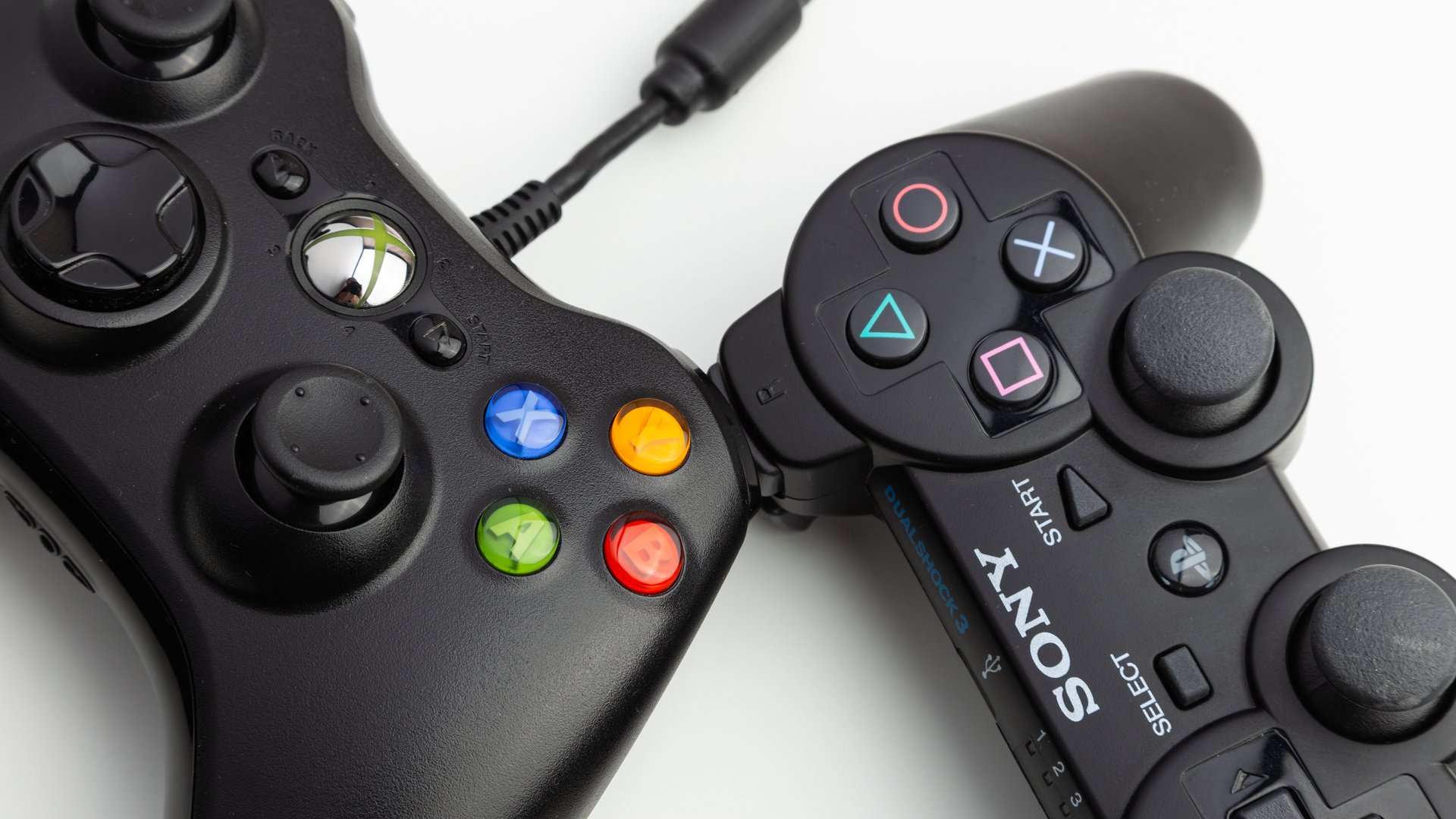 L'opposition PlayStation/Xbox va se poursuivre sur la prochaine génération. ©Stas Knop/Shutterstock.com