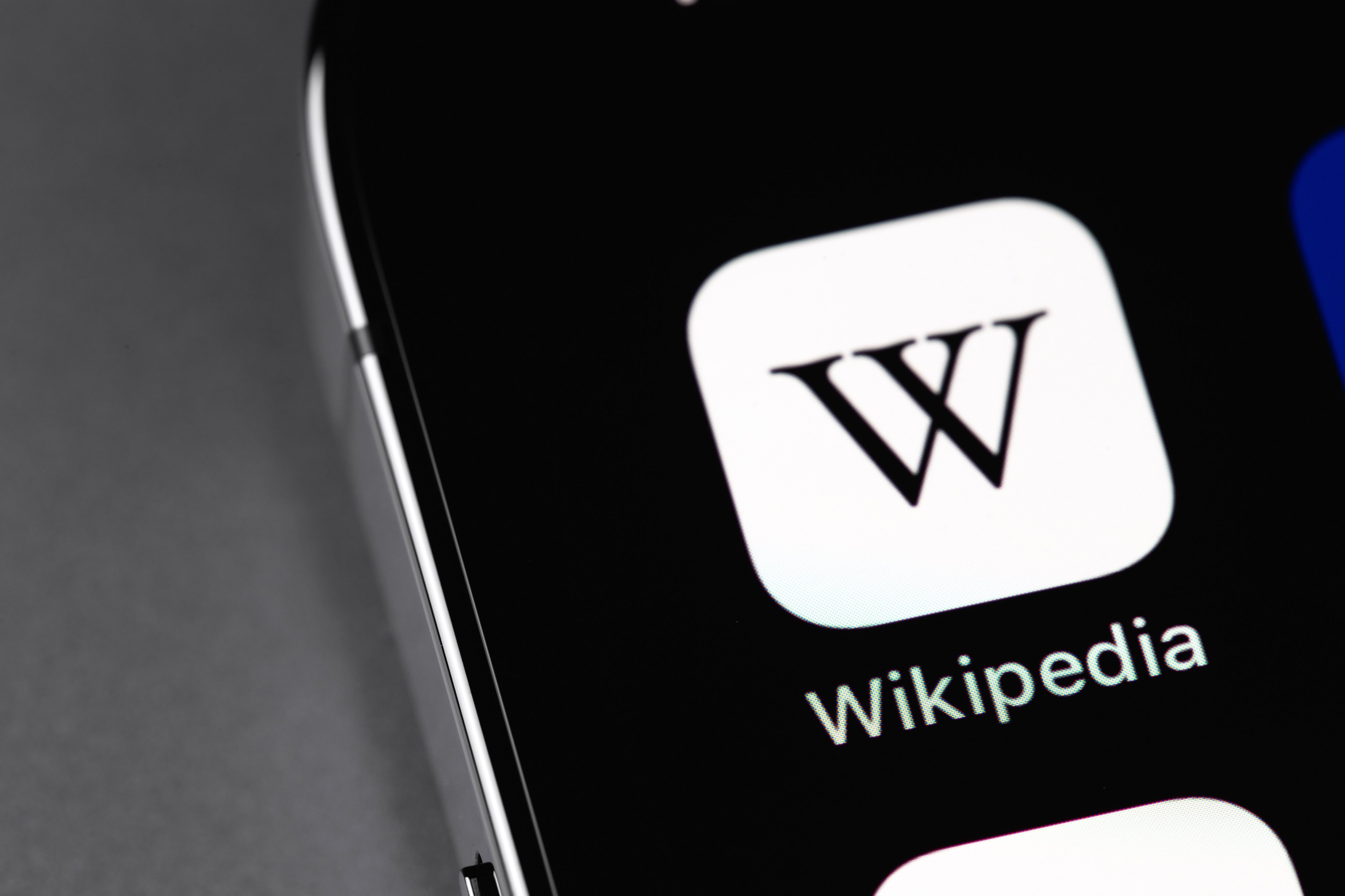 Wikipedia passe à l'ère de l'IA, mais c'est une bonne chose ©Shutterstock
