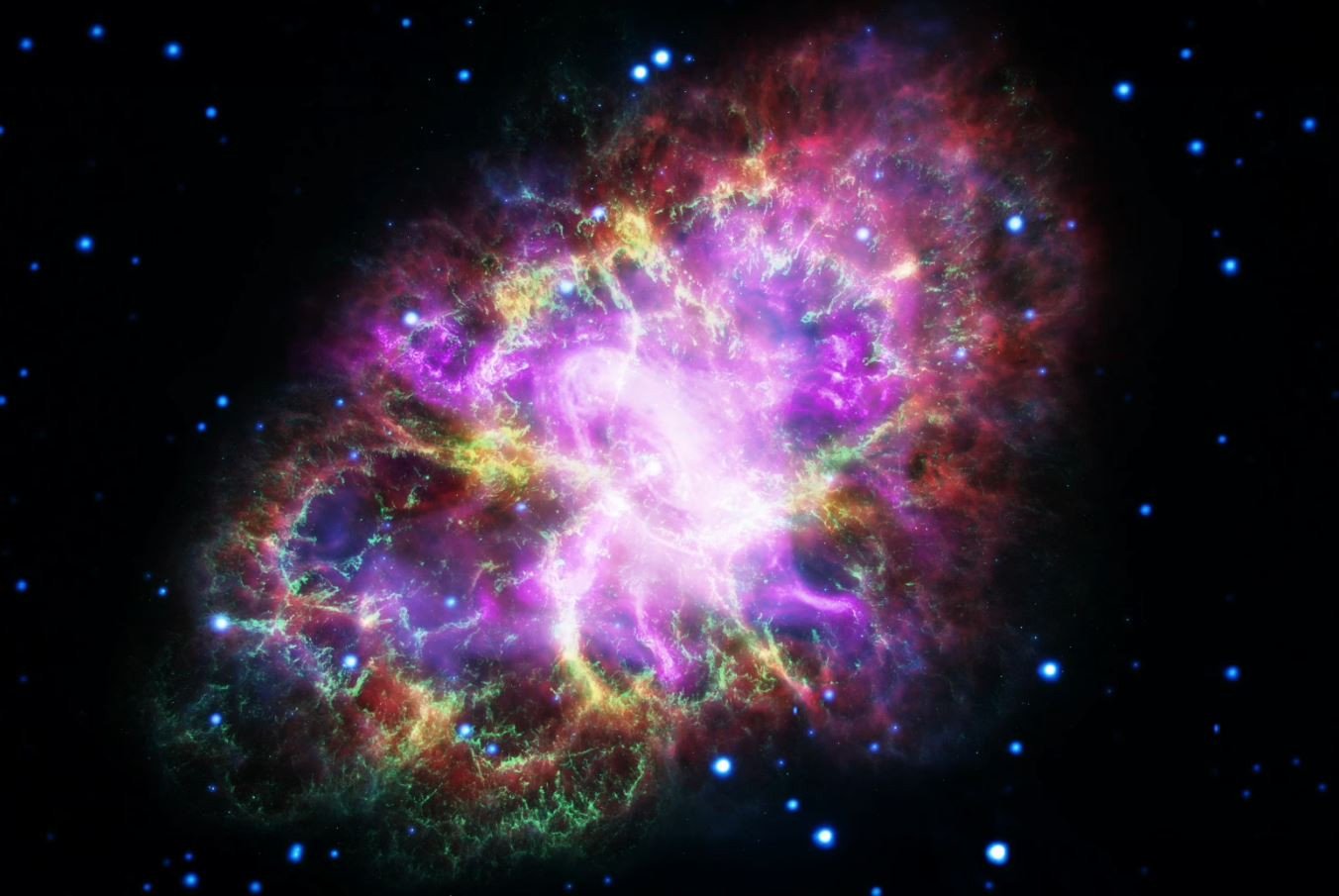 La nébuleuse du Crabe, observée par 5 télescopes en parallèle (image composite). Crédits NASA