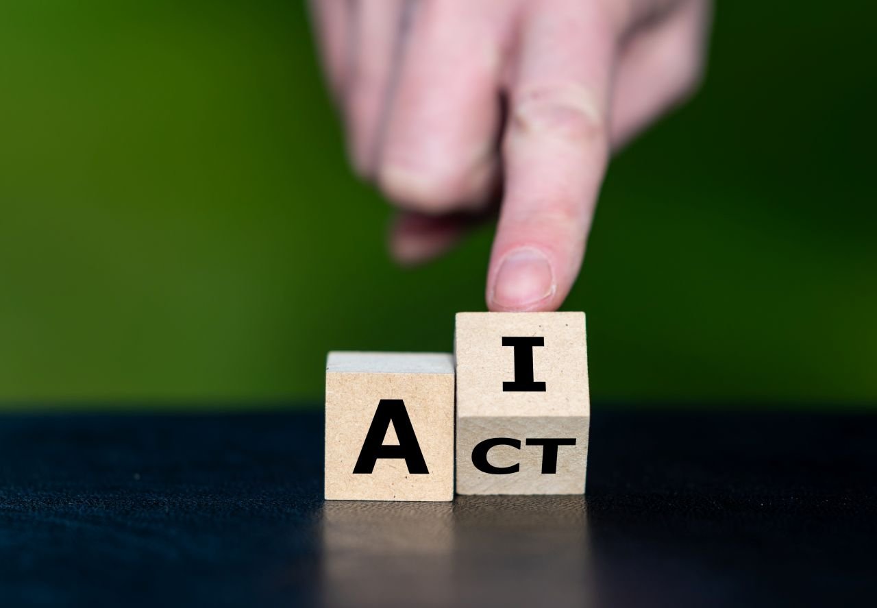 L'AI Act a plus à Bruce Schneier - ©FrankHH / Shutterstock