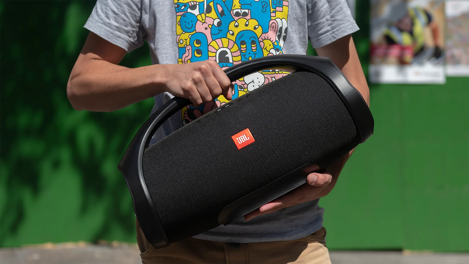 L'enceinte Bluetooth JBL Boombox 2
