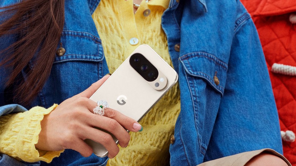 Ce photophone propose un zoom Pro x100 ©Google