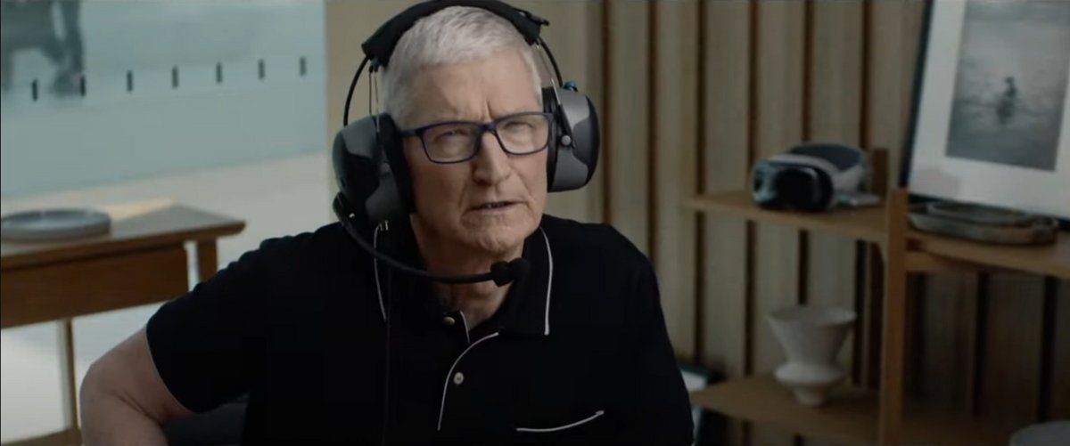 Apple WWDC 2025 Tim Cook