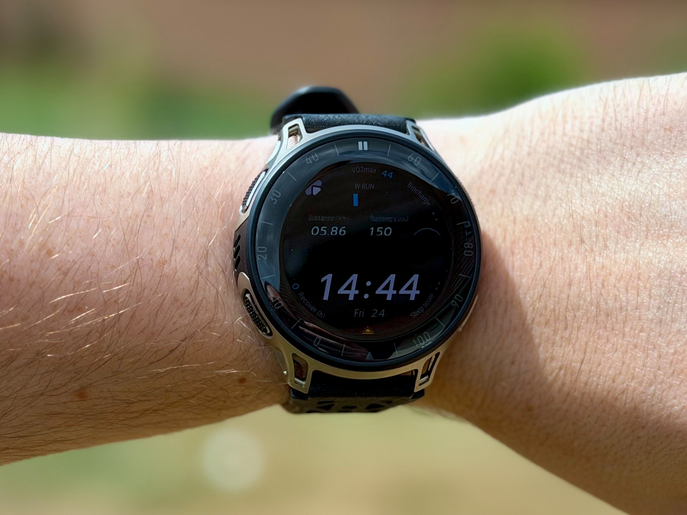 L'Amazfit Cheetah 2 Pro ©Mathieu Grumiaux pour Clubic