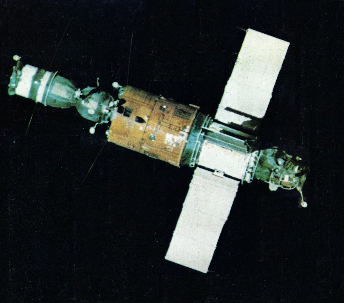 Et cela tombe bien, car cela ne fonctionnera pas que pour les satellites, mais aussi pour les astronautes © URSS / Spacefacts.de