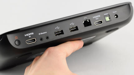 000000F003760658-photo-logitech-google-tv-revue-back-connectors.jpg