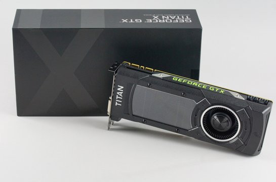 0221000007953991-photo-nvidia-geforce-gtx-titan-x.jpg