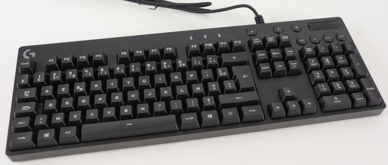 Logitech G810 Orion Spectrum, un clavier mécanique pour joueur - CNET France