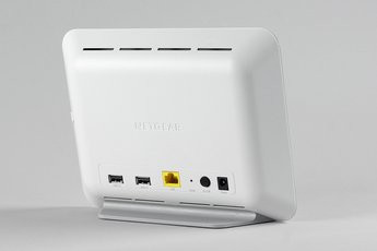 0159000008111742-photo-netgear5.jpg