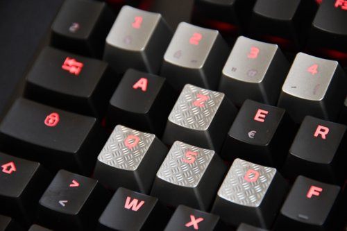 01F4000008743360-photo-clavier-gaming-hyperx-alloy-elite.jpg