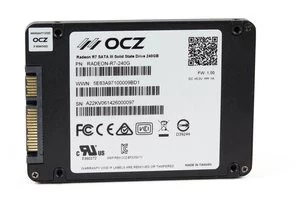 012C000007564593-photo-amd-radeon-r7-240-go.jpg