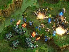 00F0000000577336-photo-starcraft-ii.jpg