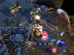 00F0000000577335-photo-starcraft-ii.jpg