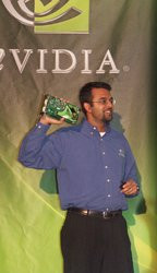 000000FA00310159-photo-nvidia-geforce-7950-gx2-ujesh-desai.jpg