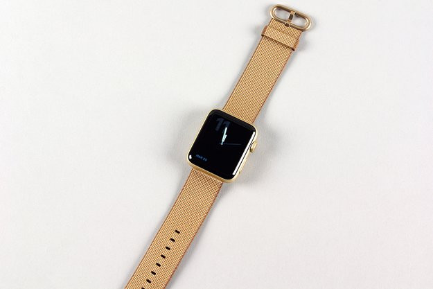 0271000008560420-photo-apple-watch2.jpg