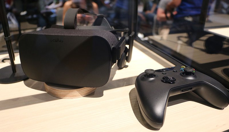 0320000008138210-photo-oculus-rift-e3.jpg